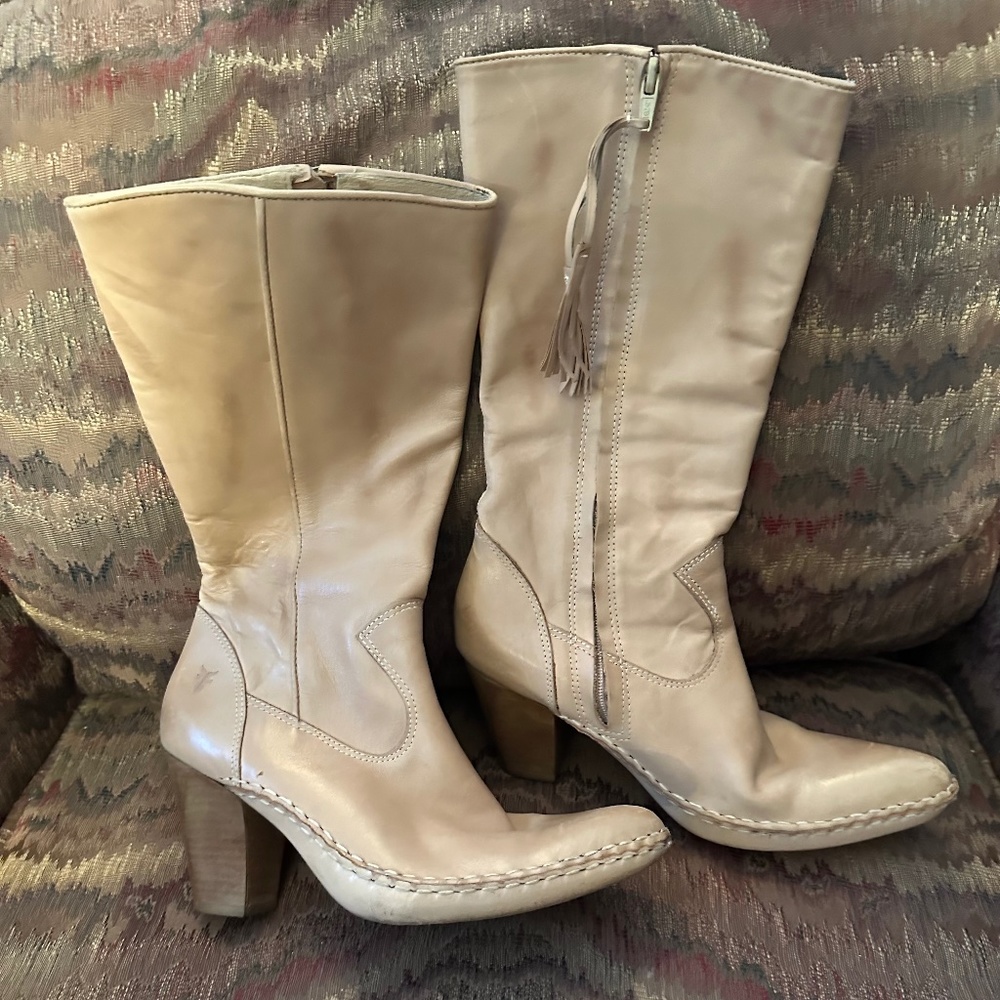 Frye Genuine Leather Boots Size 6